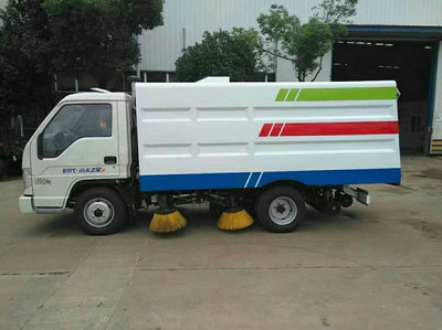 程力福田時代掃路車 城市清潔的得力助手